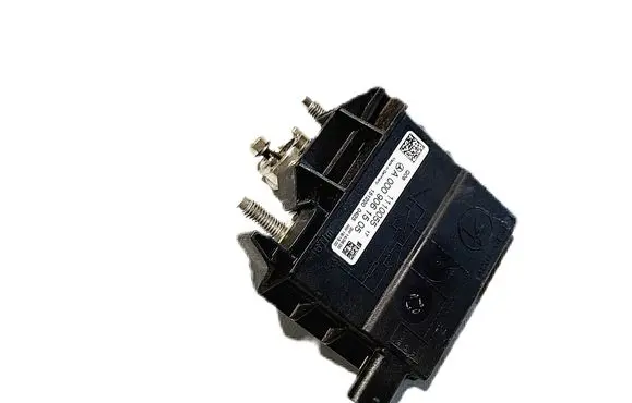 Mercedes-Benz E W212 Battery relay fuse A0009061505
