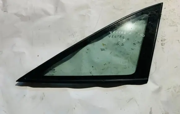 Opel Vectra B Rear side window