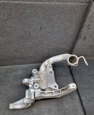 Audi Q7 4L A/C compressor mount bracket 059145169AN 059121071CK 059145169BL