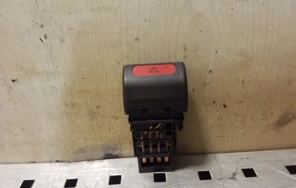 Subaru Forester SF Hazard light switch