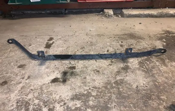 Nissan Qashqai Fuel tank mounting bracket 