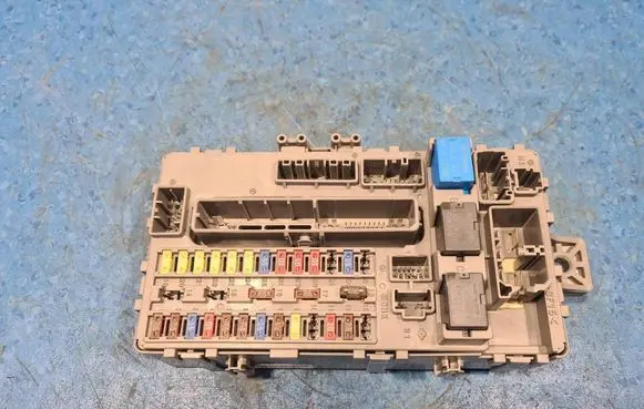 Honda Accord Fuse box set TL5-G211