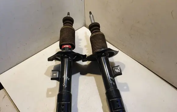 Mitsubishi Outlander Front shock absorber/damper 339080 339081