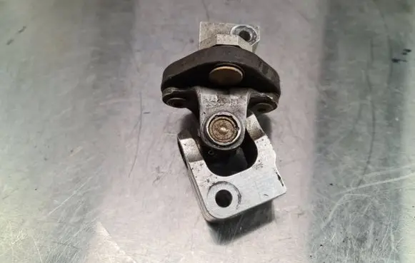 Mercedes-Benz C W203 Steering column universal joint A1684620378