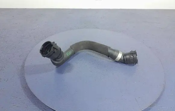 BMW X4 F26 Engine coolant pipe/hose 8670673