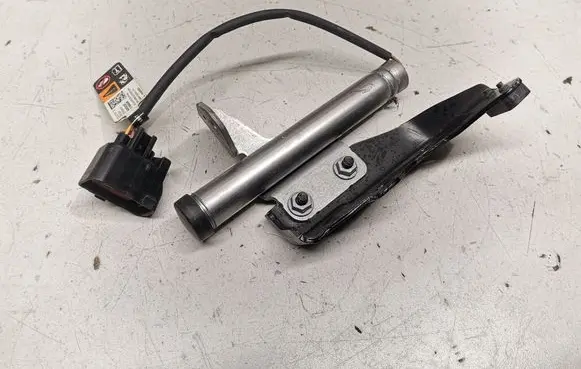 Volvo V90 Cross Country Bonnet Pedestrian Airbag Actuator 31651404 31688051