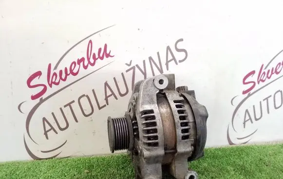 Toyota RAV 4 (XA30) Generator/alternator 2706026030 1042104771
