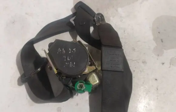 Audi A6 S6 C5 4B Front seatbelt 4B0857706A 05011999 560675800A