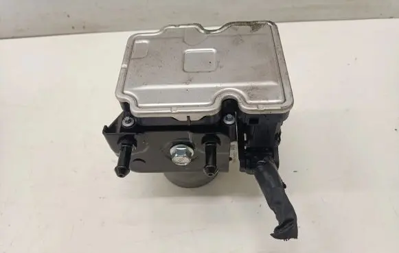 Subaru Forester SK ABS Pump 27536SJ131