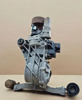 Volkswagen Transporter - Caravelle T5 Rear differential