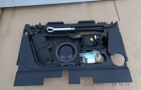 Mercedes-Benz A W177 Tool set A1778900000