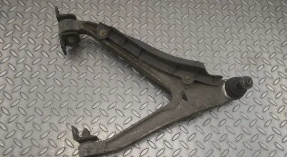 Audi R8 42 Front lower control arm/wishbone 420407152B 200777Z
