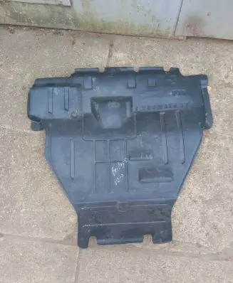 Citroen Berlingo Engine splash shield/under tray