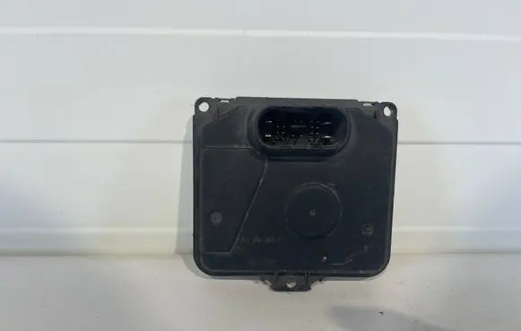 Audi A3 8Y Voltage converter/converter module 8V0907397D
