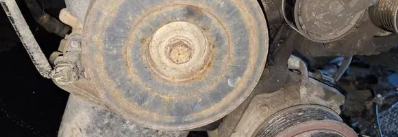 Mazda 3 II Crankshaft pulley