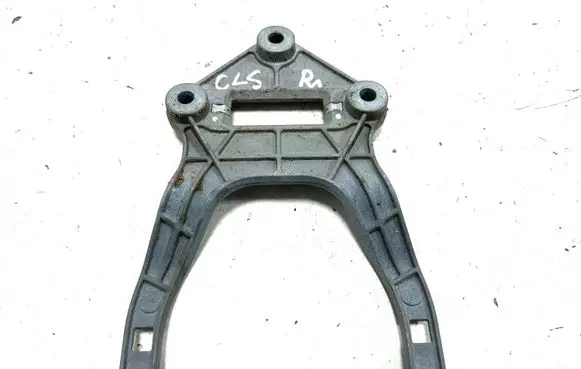 Mercedes-Benz CLS C219 Other interior part 2198100111 353510