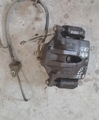 Hyundai ix35 Front brake caliper