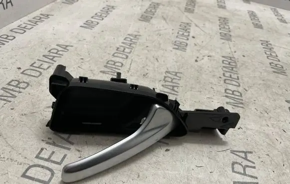 Mercedes-Benz ML W166 Front door interior handle A1667600661