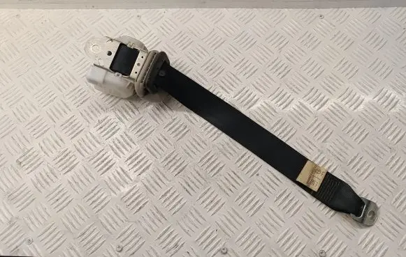 Toyota Corolla Verso AR10 Third row seat belt 735700F010C0 H073901