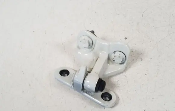 Rear door upper hinge
