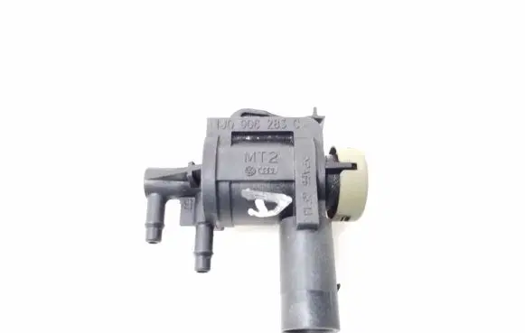 Audi A8 S8 D3 4E Turbo solenoid valve 1J0906283C