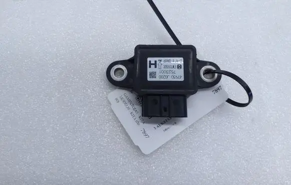 Nissan X-Trail T31 ESP acceleration yaw rate sensor 47930JG200