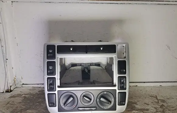 Ford Galaxy Center console 7M5858069E 7M5858601 7M5858602