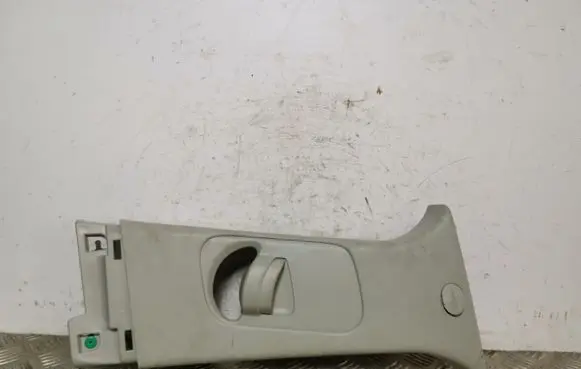 KIA Sorento (B) pillar trim (top)
