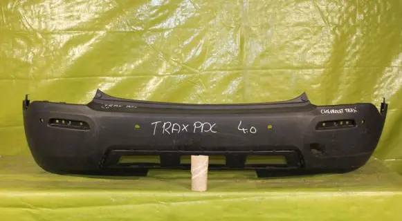 Chevrolet Trax Front bumper 000127