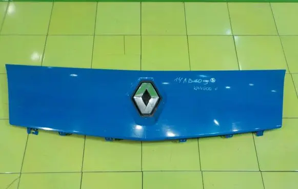 Renault Kangoo II Front bumper upper radiator grill ATRAPKA