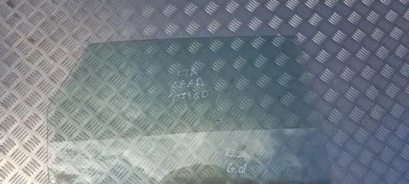 KIA Ceed Rear door window glass