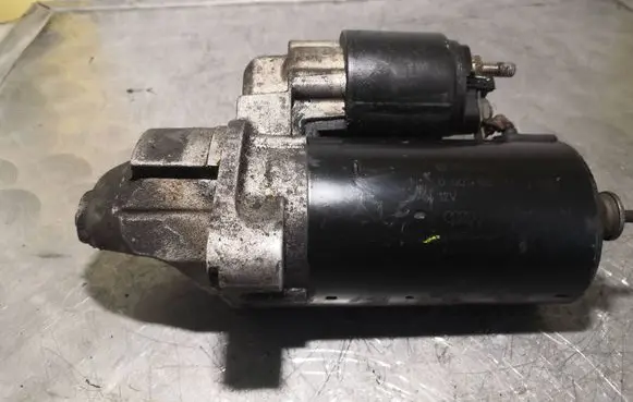 Audi A6 S6 C4 4A Starter motor 078911023D 0001108174 766170457