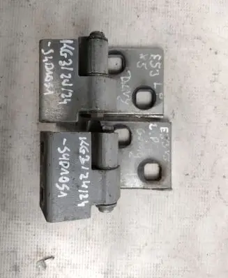 BMW X5 E53 Front door hinge set 