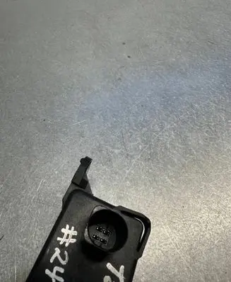 Volkswagen Touareg I ESP acceleration yaw rate sensor ---