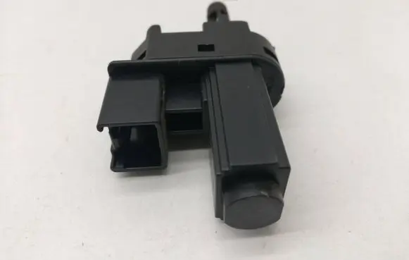 Clutch pedal sensor