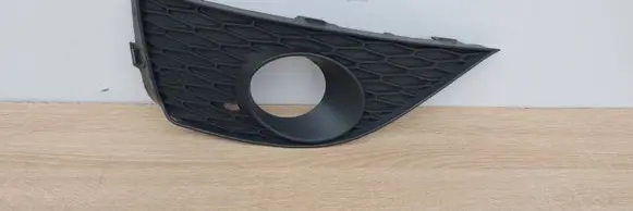 Seat Ibiza IV (6J,6P) Front bumper lower grill 6J0853665A