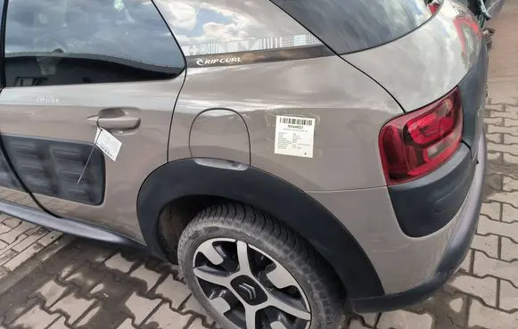 Citroen C4 Cactus Rear quarter panel KDQB