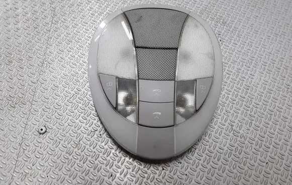 Mercedes-Benz E W211 Rear seat light A2118202201