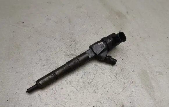 Opel Signum Fuel injector 0445110159