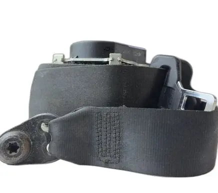 Ford Focus Rear seatbelt buckle