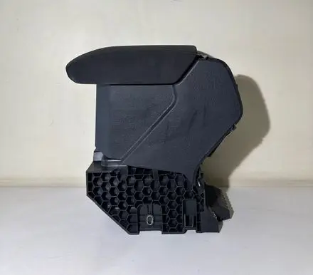 Volkswagen T-Roc Armrest 