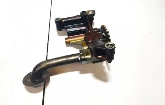 Audi A3 S3 8P Oil pump 06a115121