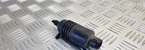 Audi A4 S4 B5 8D Windscreen/windshield washer pump 4A0955651