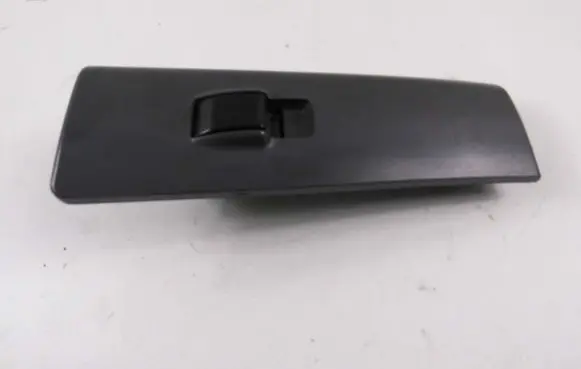 Mitsubishi Space Wagon Electric window control switch 