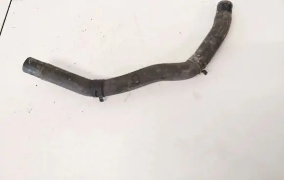 Toyota Avensis T270 Engine coolant pipe/hose