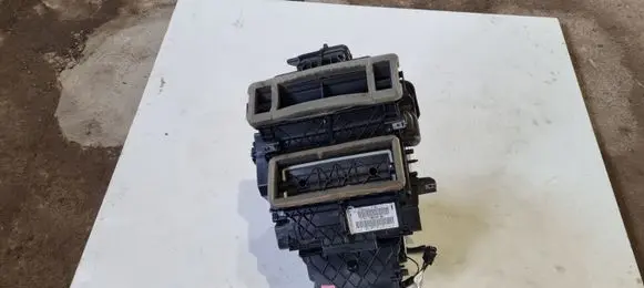 Ford Focus Interior heater climate box assembly F1F119B555BB
