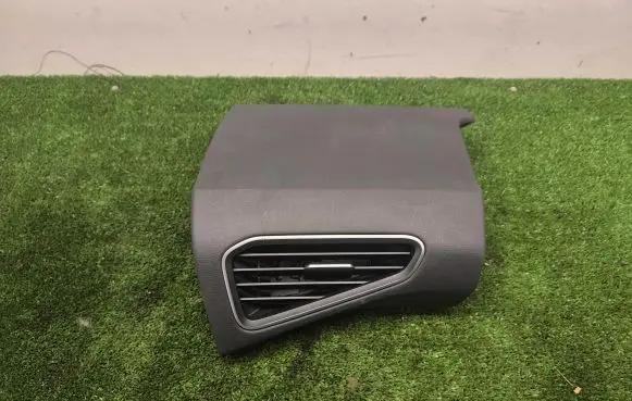 Volkswagen ID.3 Dashboard air vent grill cover trim 10C858416