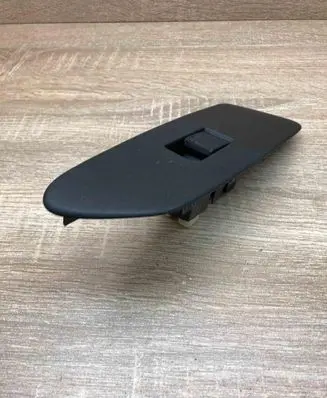 Toyota Auris 150 Electric window control switch 7423102530