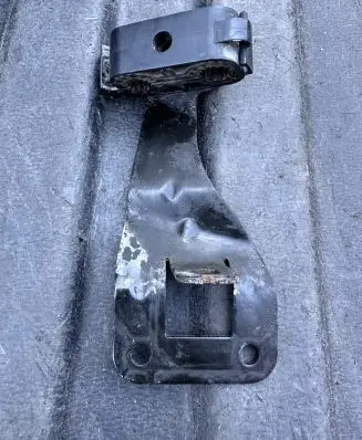 Porsche Macan (95B) Radiator support slam panel bracket 95B260089B