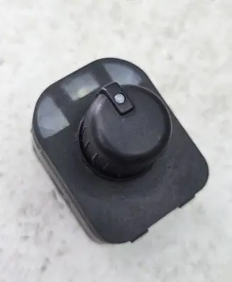 Audi A4 S4 B7 8E 8H Wing mirror switch 8E0959565